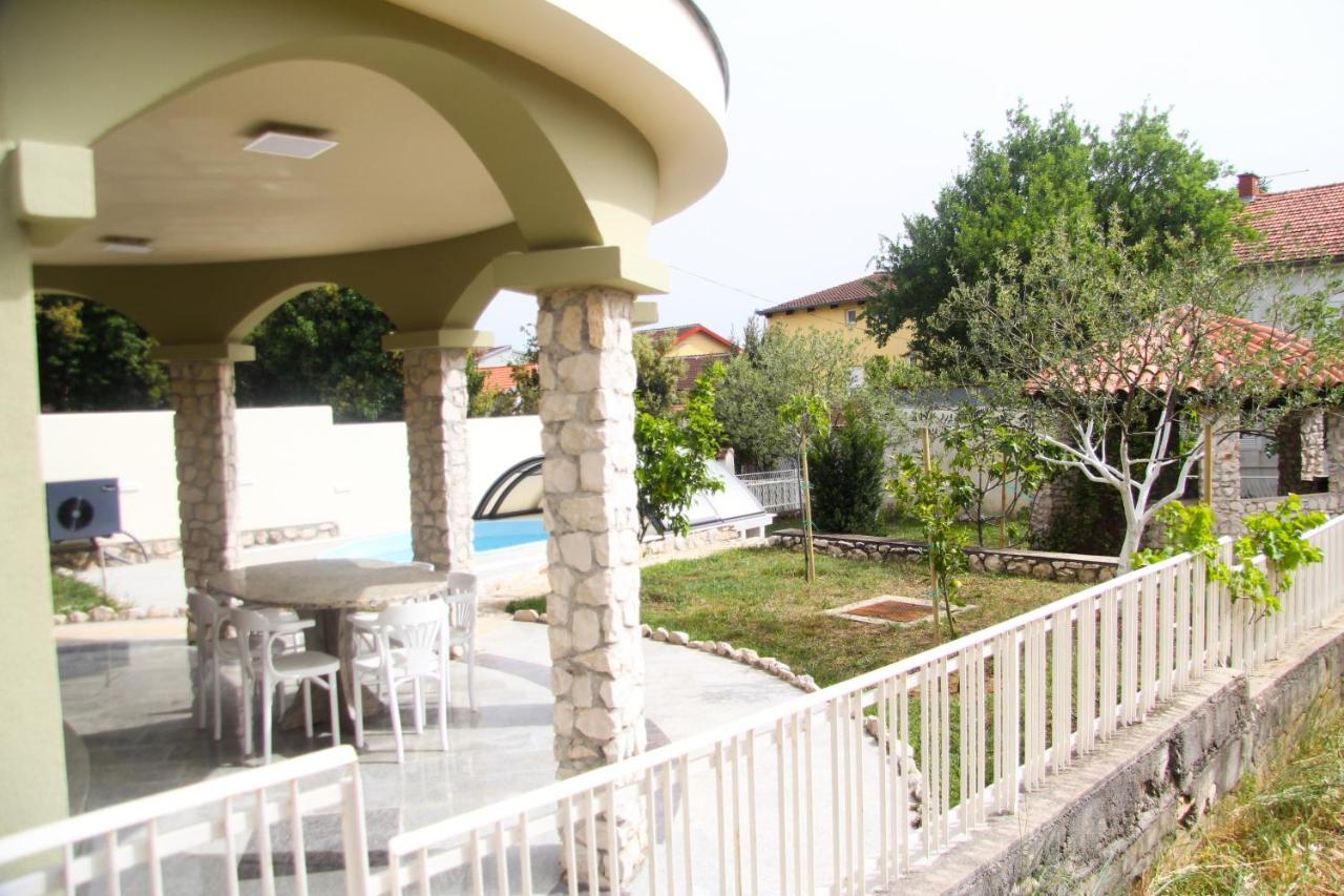 Villa Lusi House Sveti Filip i Jakov Exterior foto