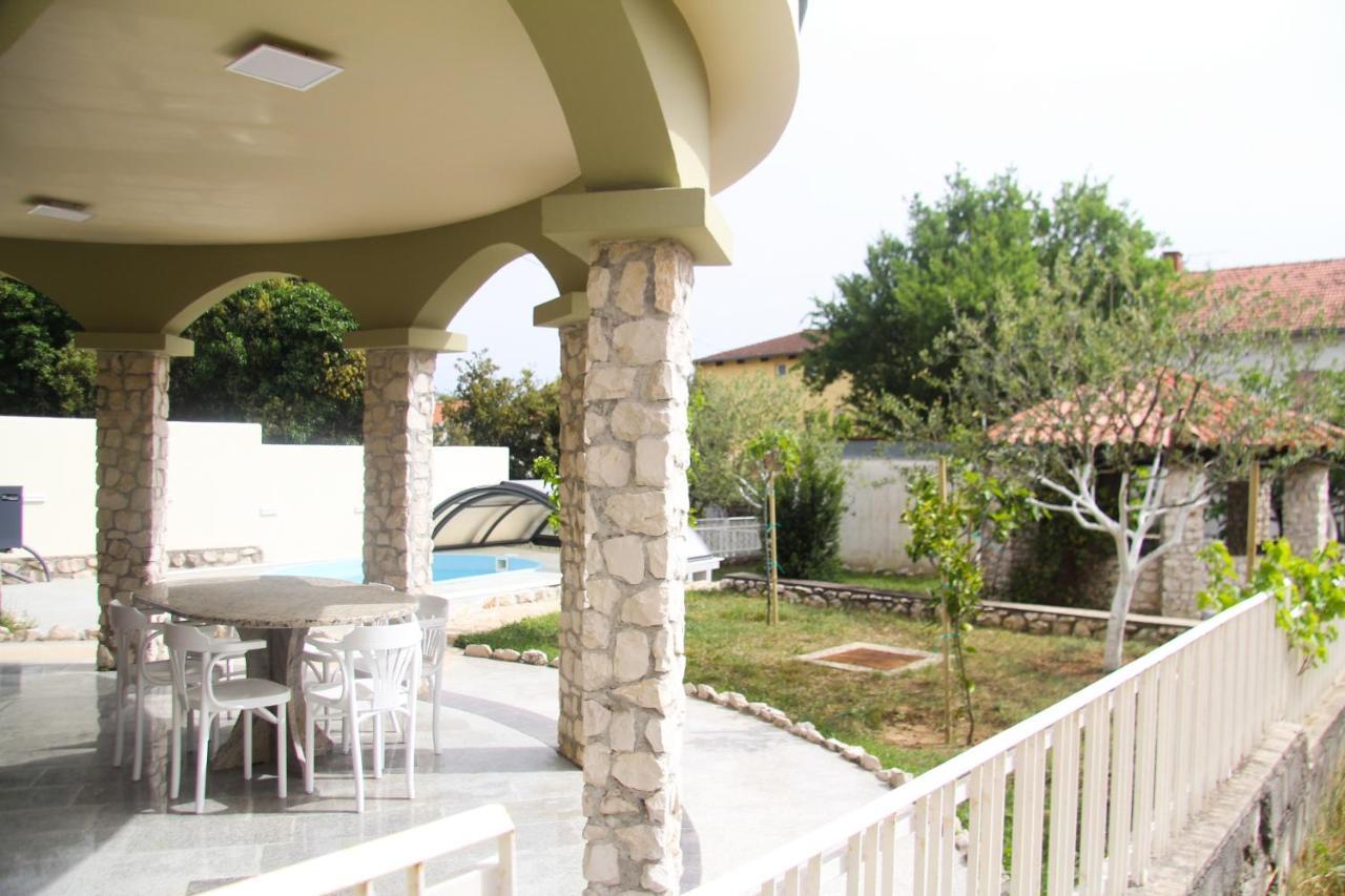 Villa Lusi House Sveti Filip i Jakov Exterior foto