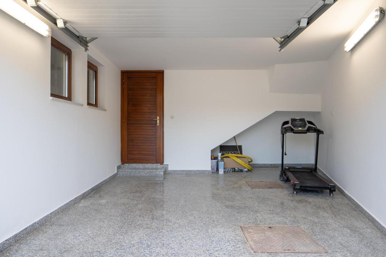 Villa Lusi House Sveti Filip i Jakov Exterior foto